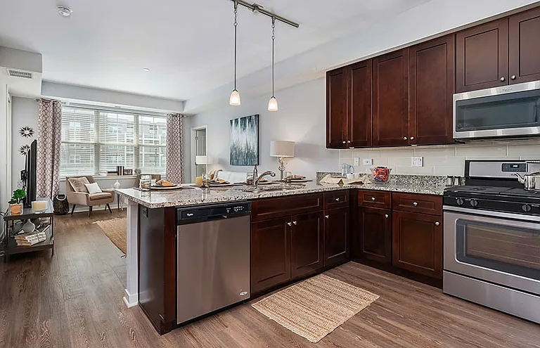 The Residences of Orland Park Crossing — Photo 2