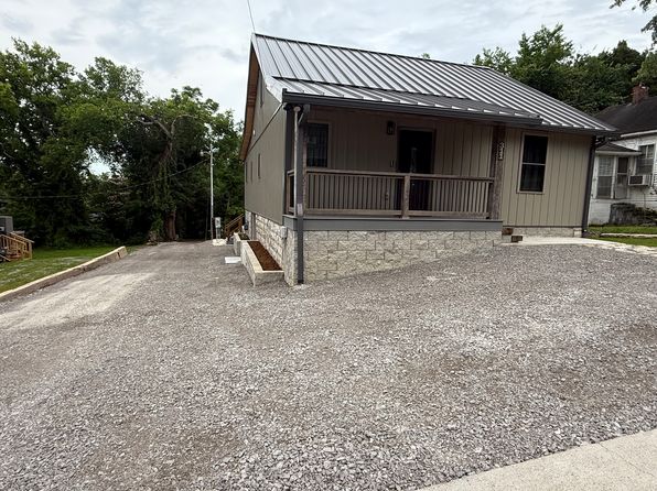 311 4th Ave N
