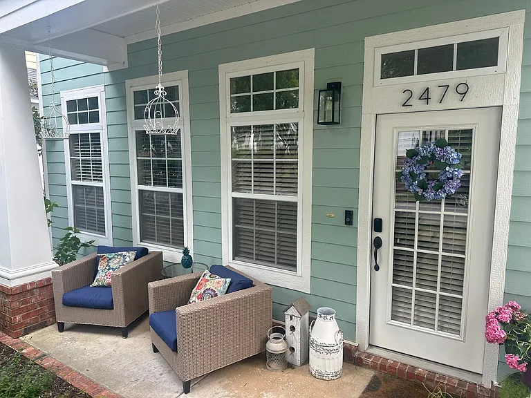 2479 Frontier Elm Dr — Photo 2