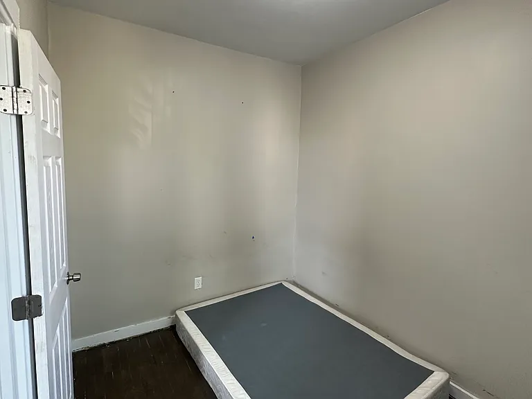 2126 S Harding Ave #2 — Photo 10