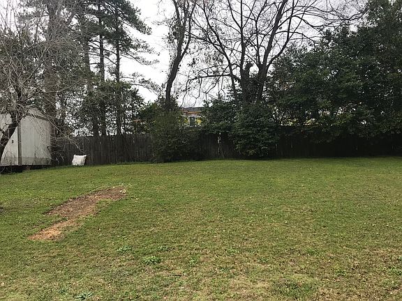 5th image of 3606 Westhampton Dr