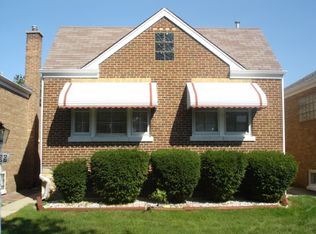 2239 Park Ave, Riverside, IL 60546