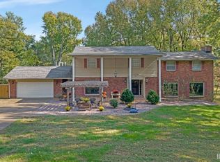 5266 Martin Rd, Newburgh, IN 47630