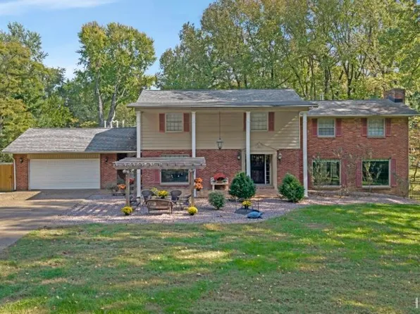 5266 Martin Rd, Newburgh, IN 47630