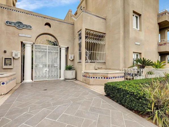 4018 Nobel Dr Unit 204, San Diego, CA 92122