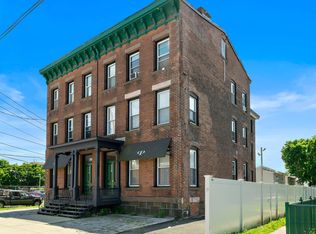 576 George St APT 10, New Haven, CT 06511