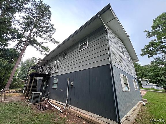 4th image of 490 Skyview Dr