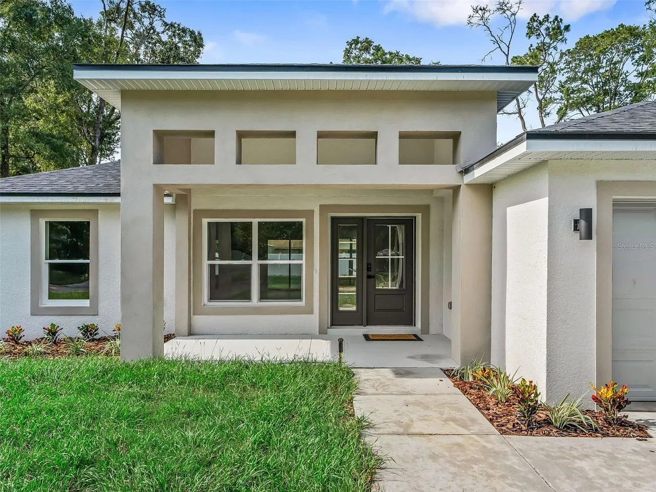 3 bed, 2.5 bath, 1800 sqft, $2,500 — Photo 4