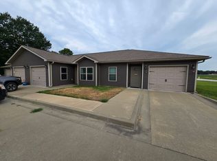 1423 McLain St APT 1, Newport, AR 72112