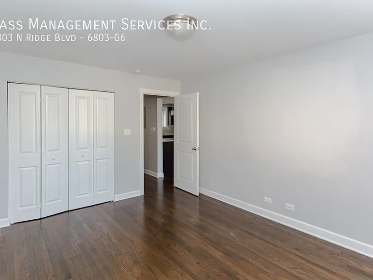 6801-09 N Ridge Blvd — Photo 21