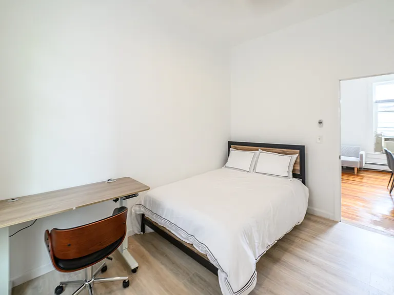 56 Clark St #1A — Photo 4