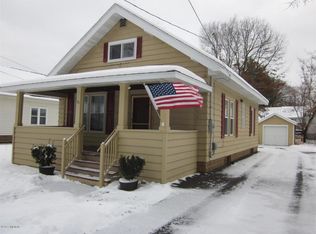 121 E Glenguile St, Parchment, MI 49004