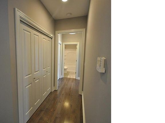 4th image of 7 Basswood Ln