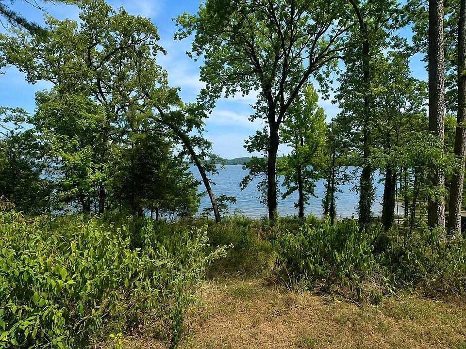 2nd image of 17964 Lookout Lake Cir