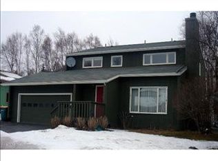 821 Woodmar Pl, Anchorage, AK 99515