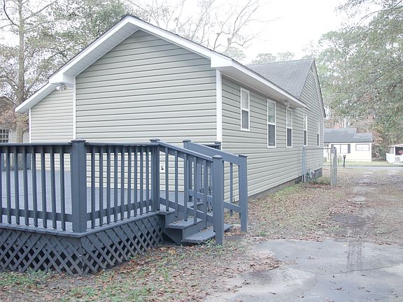 4th image of 715 Raleigh Ave