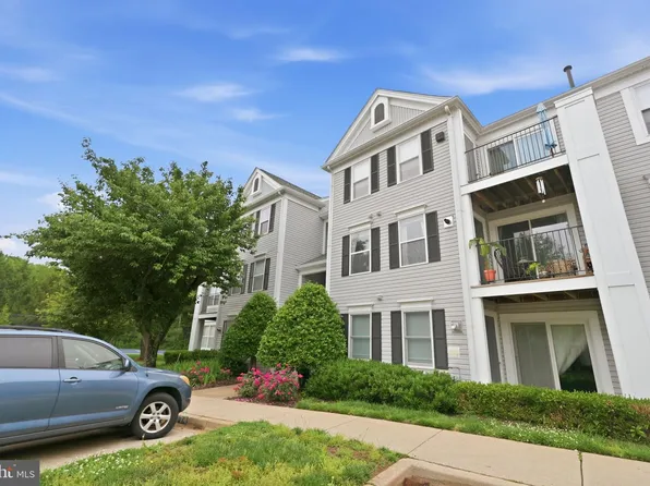10021 Vanderbilt Cir APT 10, Rockville, MD 20850