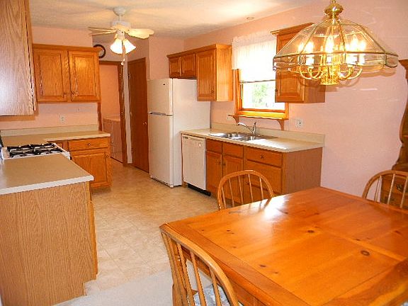 2nd image of 4126 Riverwood Dr