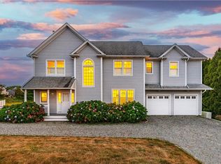 56 Marine Dr, Narragansett, RI 02882