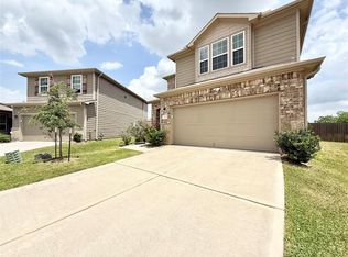14502 Chasing Bend Dr, Houston, TX 77069