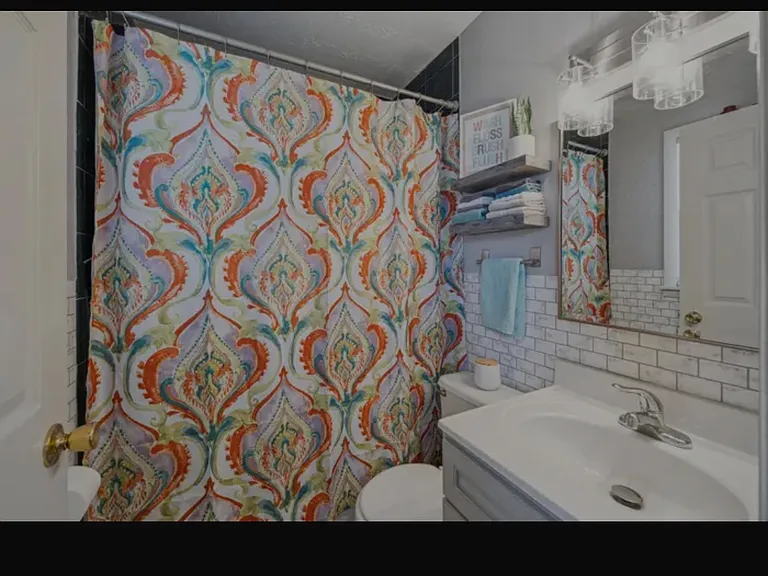 5150 Irving Ave N — Photo 10