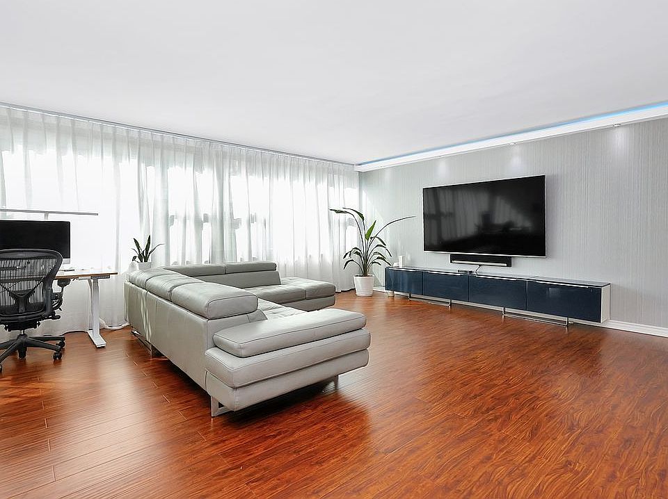 1st image of 16635 9th Ave APT 3A