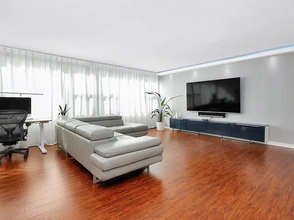 16635 9th Ave APT 3A, Flushing, NY 11357