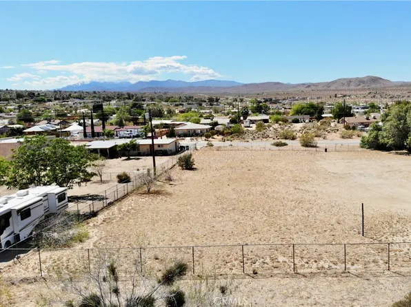 61956 Mountain View Cir, Joshua Tree, CA 92252