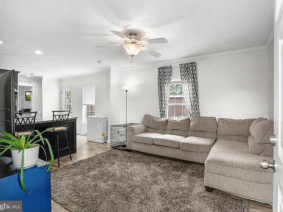 4th image of 60 Sycamore Dr #75