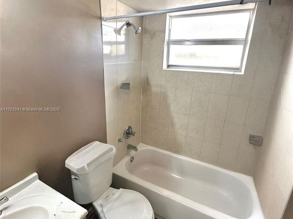 miami-florida-43807969 picture