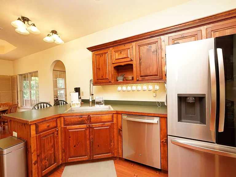 428 Riverchase Blvd — Photo 13