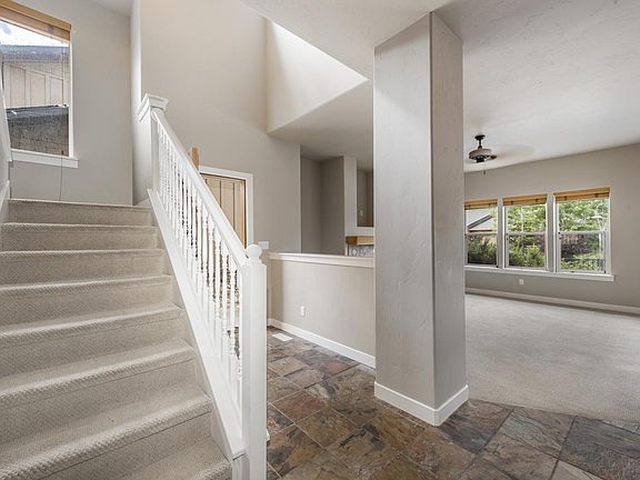 4th image of 1435 W Stillwater Dr #3