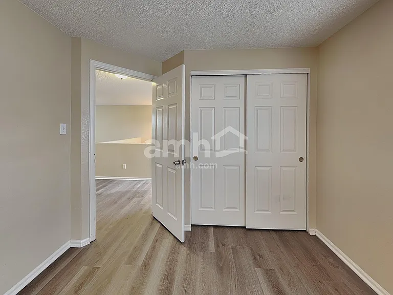 11468 River Run Pkwy — Photo 21