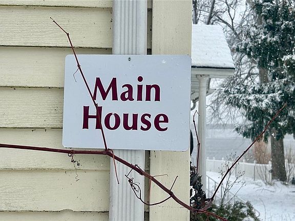 2nd image of 5653 E Davey Rd