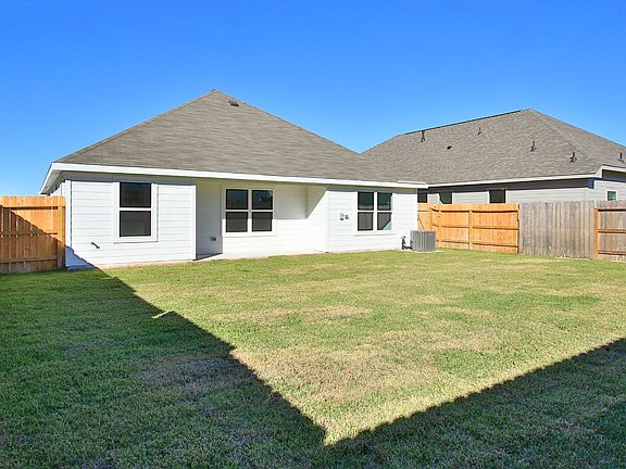 5th image of 12739 Dina Springs Ln