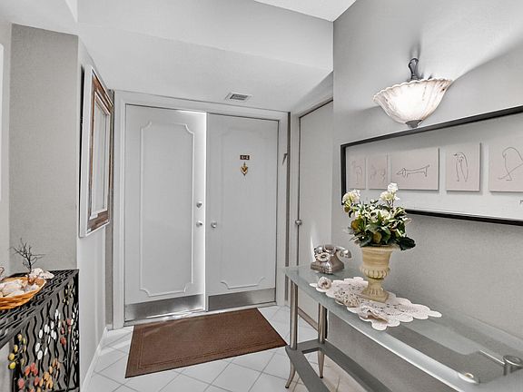 2nd image of 1180 S Ocean Blvd #55