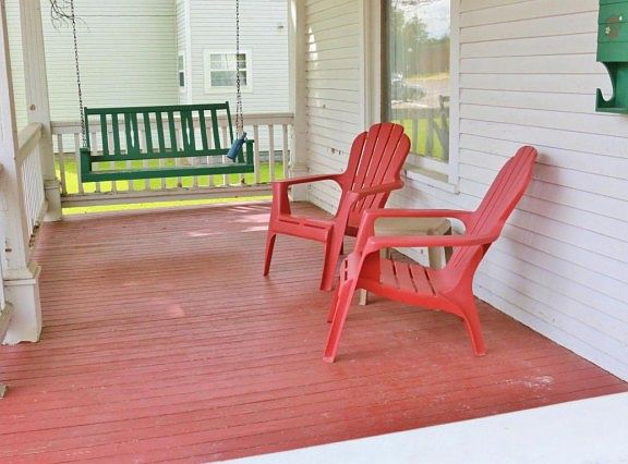 2nd image of 123 Chestnut St