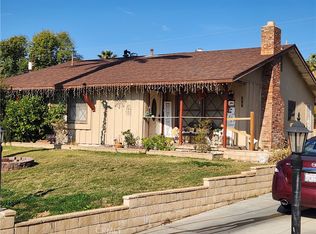 525 Massachusetts Ave, Riverside, CA 92507