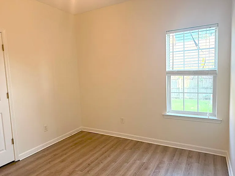 7751 Lipscomb Dr — Photo 20