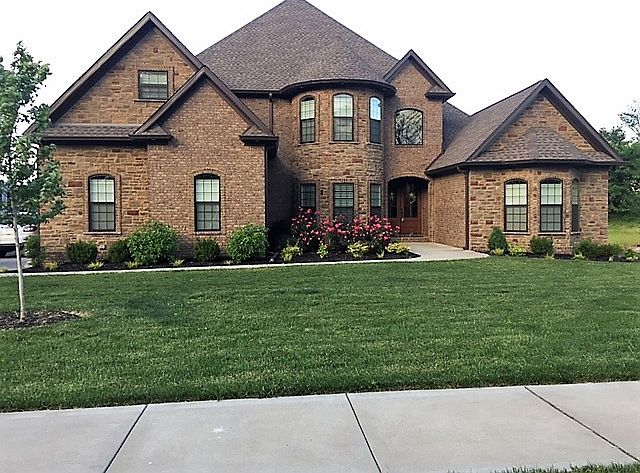 Front View of Home 
