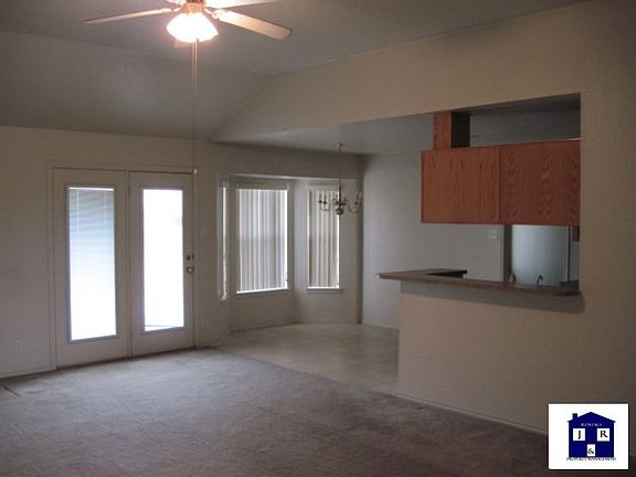 2nd image of 4508 Maggie Dr