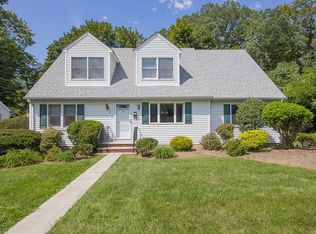 36 Lexington Ave, Suffern, NY 10901