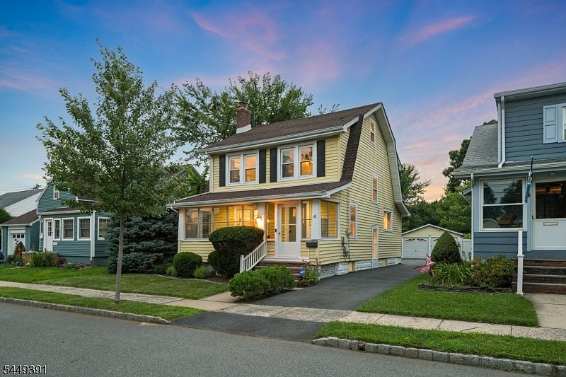 1st image of 4 Prospect Pl
