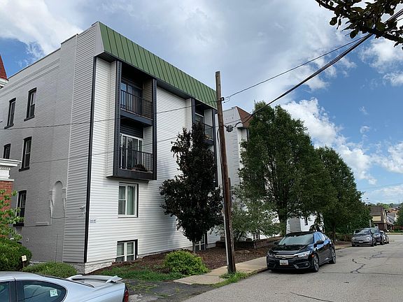 3rd image of 3408 Parkview Ave #B79809bd4