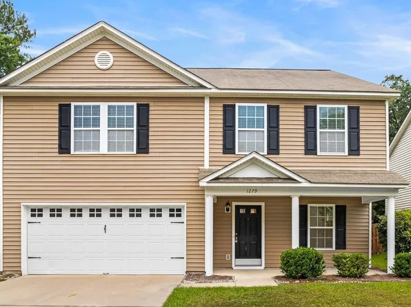 1279 Green Turf Ln, Elgin, SC 29045