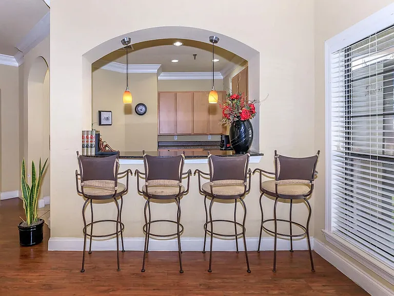 Amelia Parc — Photo 28