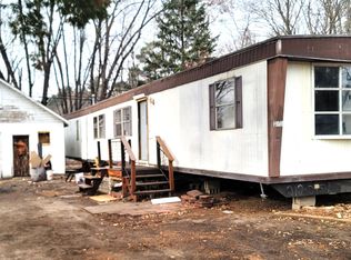 318 Pine River St, Redgranite, WI 54970