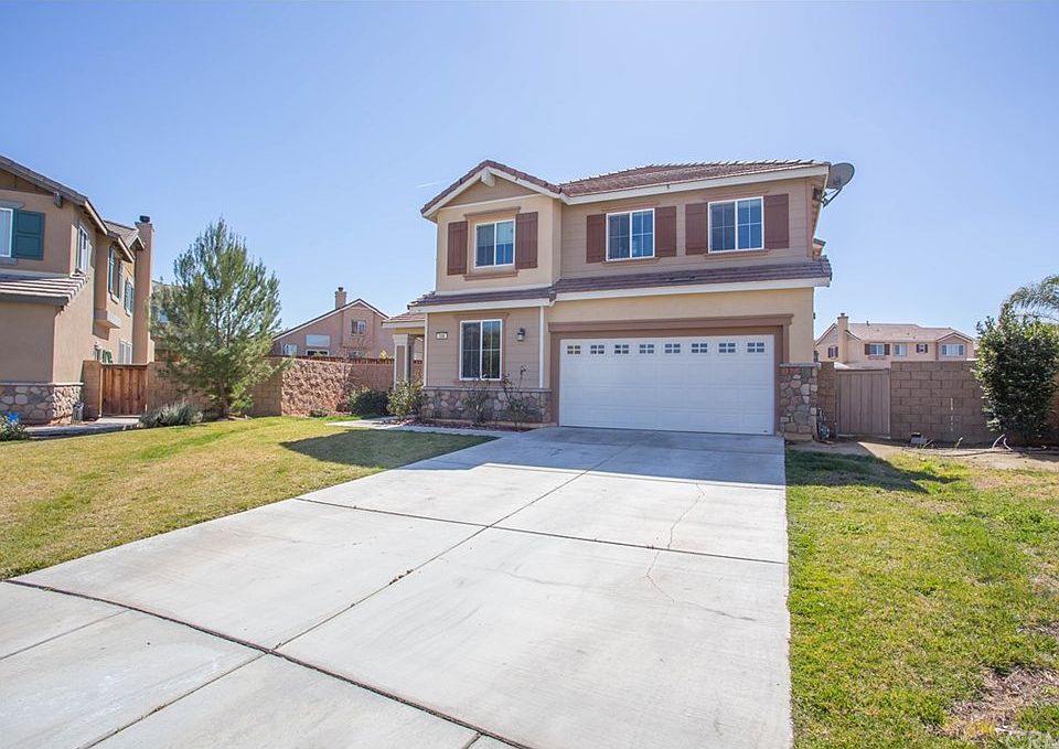 1st image of 599 Wildrye Ct