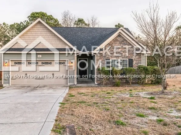 405 Peppermint Dr, Hubert, NC 28539