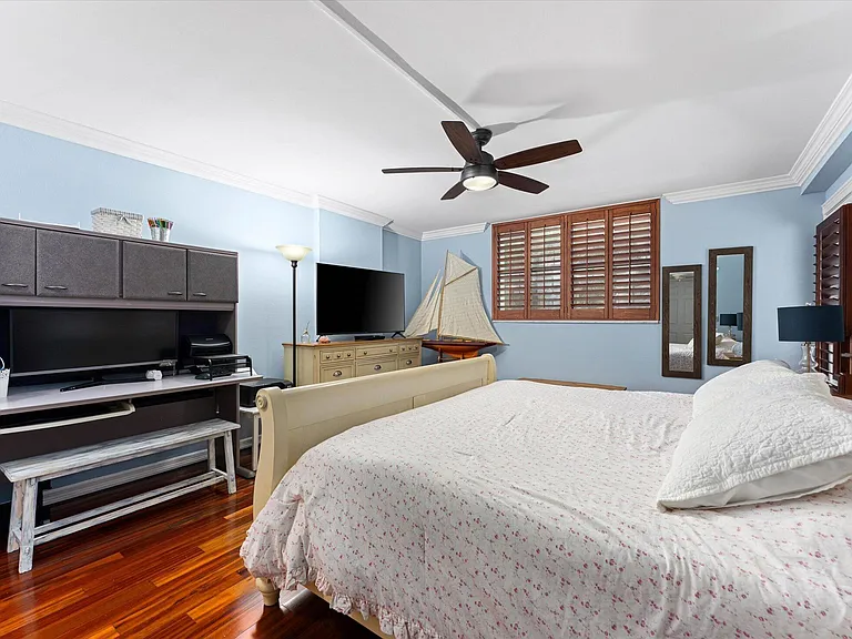 145 Ocean Ave #208 — Photo 14